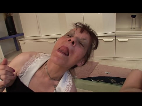 ❤️ Twee oma's en een opa hebben een triootje ️ Sluts at porn nl.sexvideogif.ru ☑