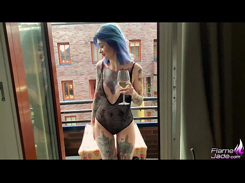 ❤️ Enorm meisje zuigt met een slok en neukt hartstochtelijk onder de open hemel ️ Sluts at porn nl.sexvideogif.ru ☑